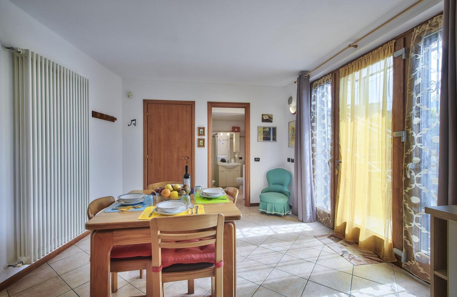 B&B-Foresteria Casa Della Musica Lake Como Mandello del Lario Δωμάτιο φωτογραφία