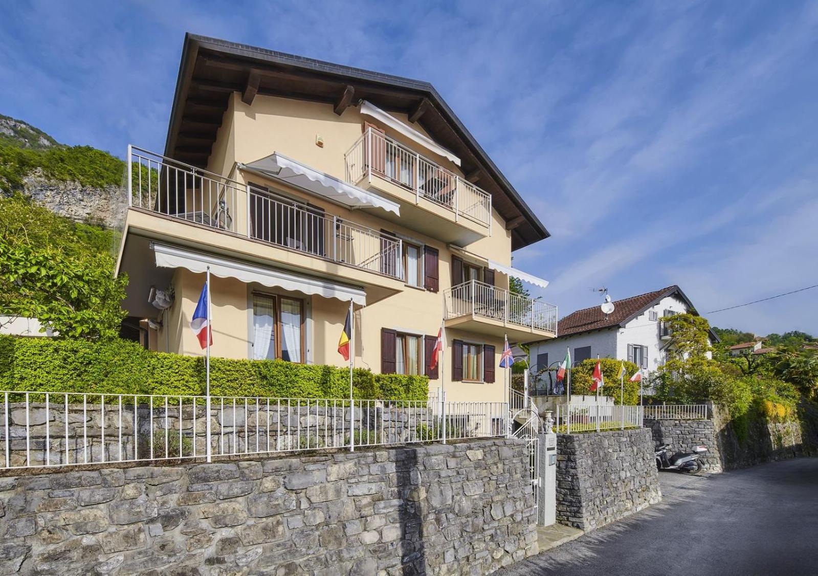 B&B-Foresteria Casa Della Musica Lake Como Mandello del Lario Εξωτερικό φωτογραφία