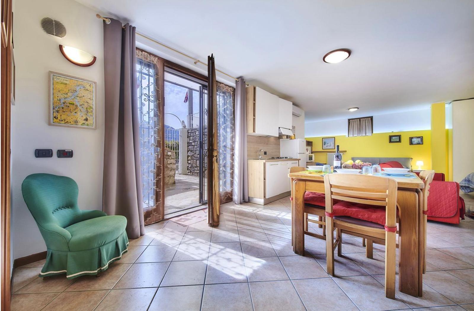 B&B-Foresteria Casa Della Musica Lake Como Mandello del Lario Δωμάτιο φωτογραφία
